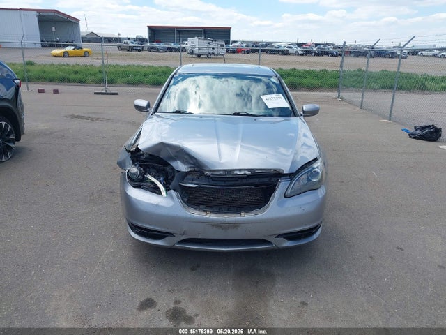 Продаж на аукціоні авто 2013 Chrysler 200 Limited, vin: 1C3CCBCG3DN727672, номер лоту: 45175399