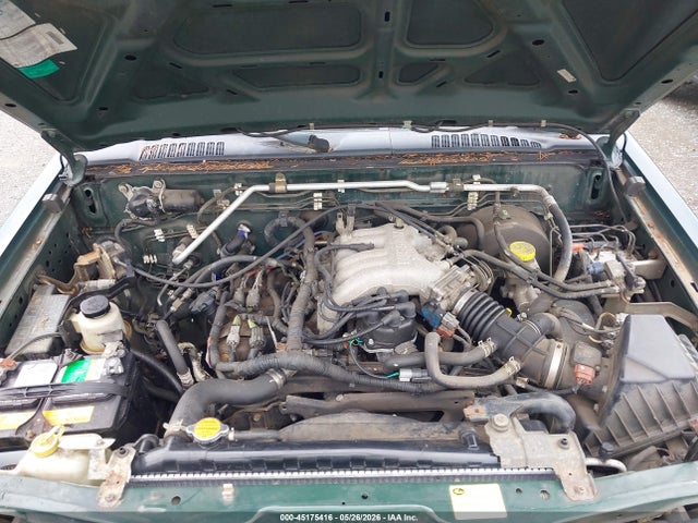 2002 Nissan Xterra Xe მანქანა იყიდება აუქციონზე, vin: 5N1ED28Y62C558027, აუქციონის ნომერი: 45175416