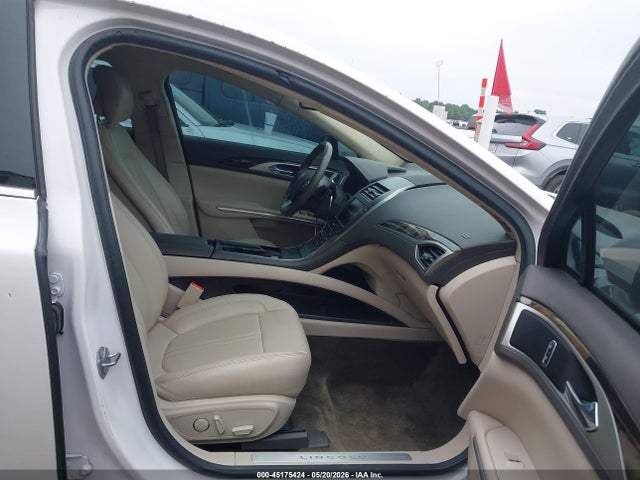 Продаж на аукціоні авто 2016 Lincoln Mkz, vin: 3LN6L2G94GR631695, номер лоту: 45175424