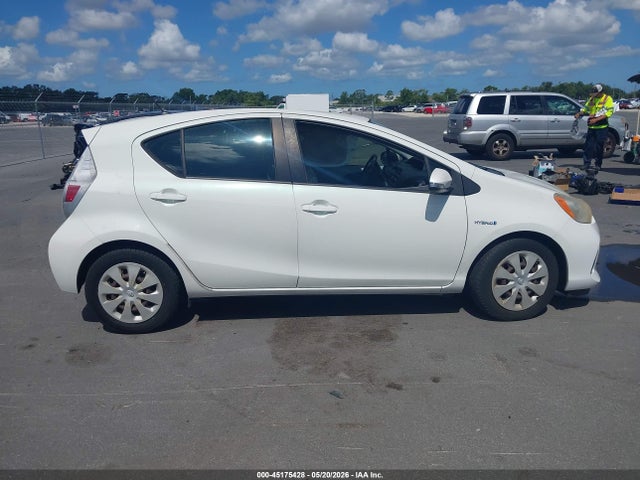 Aukcja sprzedaży 2013 Toyota Prius C One, vin: JTDKDTB33D1031815, numer aukcji: 45175428