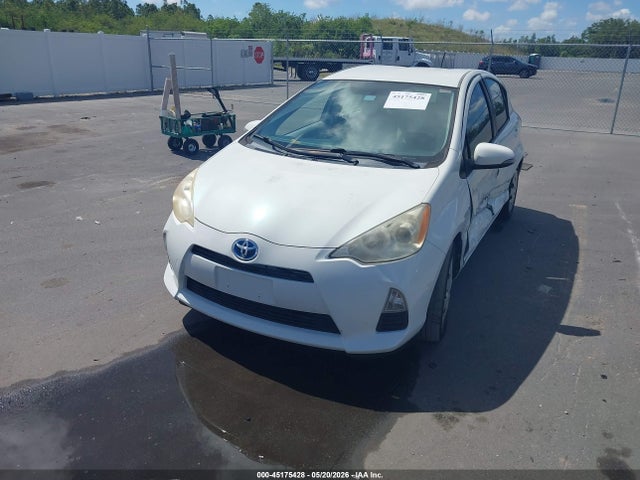 Aukcja sprzedaży 2013 Toyota Prius C One, vin: JTDKDTB33D1031815, numer aukcji: 45175428