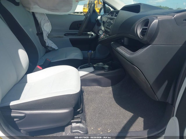 Aukcja sprzedaży 2013 Toyota Prius C One, vin: JTDKDTB33D1031815, numer aukcji: 45175428