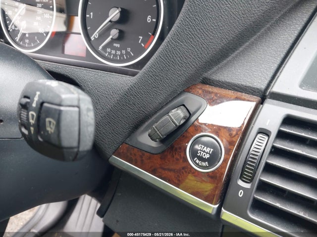 2011 Bmw X5 Xdrive50i მანქანა იყიდება აუქციონზე, vin: 5UXZV8C51BL417562, აუქციონის ნომერი: 45175429