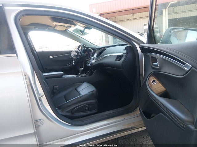 Chevrolet IMPALA 1LT 2017 2G1105S36H9112661 Image 5