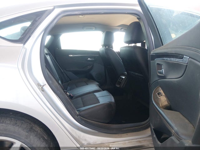 Chevrolet IMPALA 1LT 2017 2G1105S36H9112661 Image 8