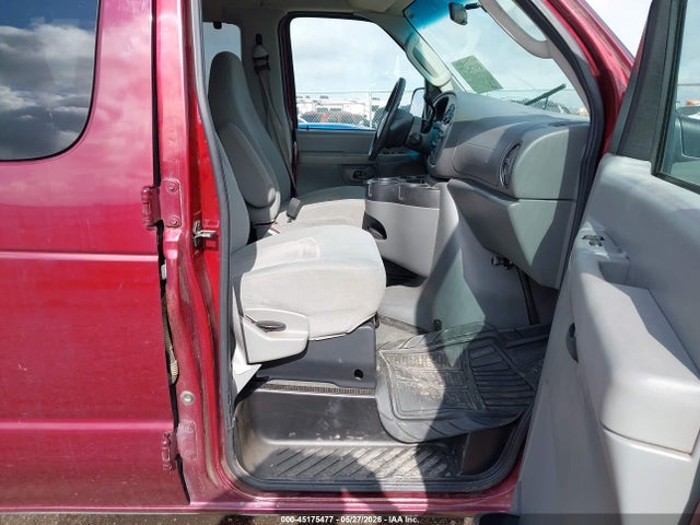 2006 Ford E-350 Super Duty Chateau/xl/xlt მანქანა იყიდება აუქციონზე, vin: 1FBNE31L96HA61136, აუქციონის ნომერი: 45175477