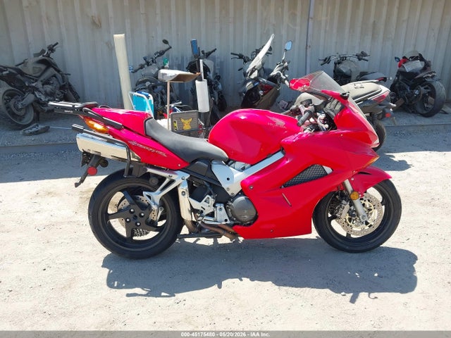 2003 Honda Vfr800 A მანქანა იყიდება აუქციონზე, vin: JH2RC46473M500354, აუქციონის ნომერი: 45175480