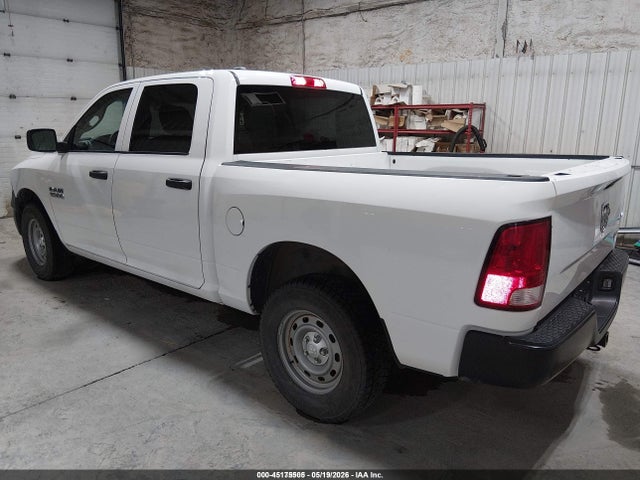 45175505 :رقم المزاد ، 1C6RR7KG1JS297177 vin ، 2018 Ram 1500 Tradesman  4x4 5'7 Box مزاد بيع