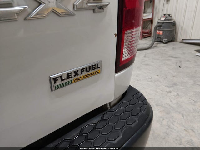 45175505 :رقم المزاد ، 1C6RR7KG1JS297177 vin ، 2018 Ram 1500 Tradesman  4x4 5'7 Box مزاد بيع