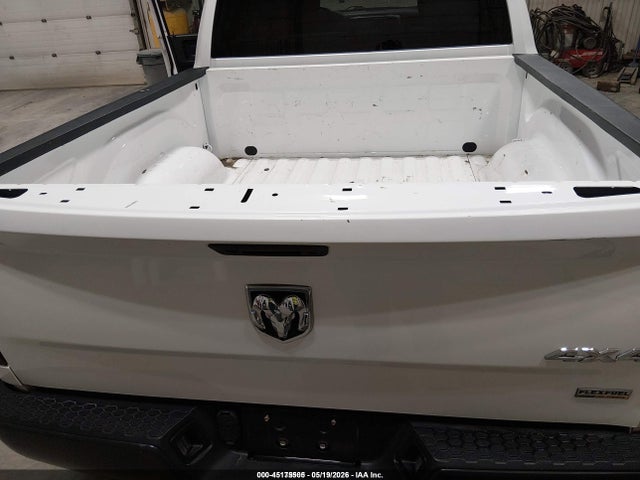 45175505 :رقم المزاد ، 1C6RR7KG1JS297177 vin ، 2018 Ram 1500 Tradesman  4x4 5'7 Box مزاد بيع