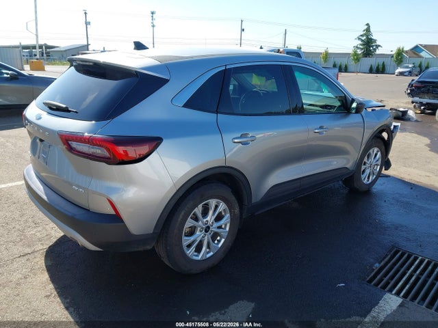 1FMCU9GNXRUA25867 Ford Escape Active