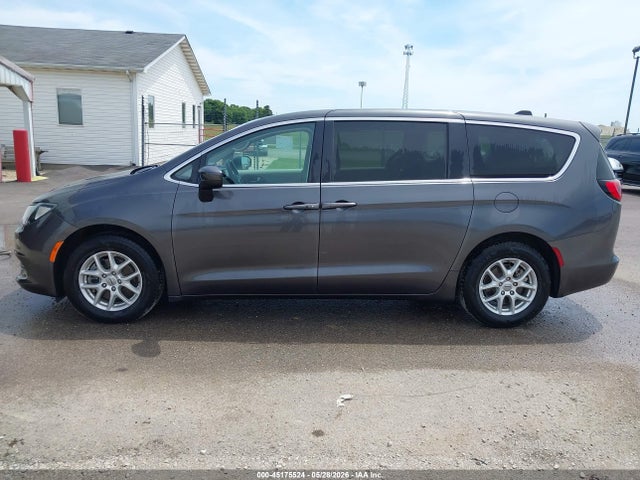 45175524 :رقم المزاد ، 2C4RC1CG1MR568508 vin ، 2021 Chrysler Voyager Lx مزاد بيع