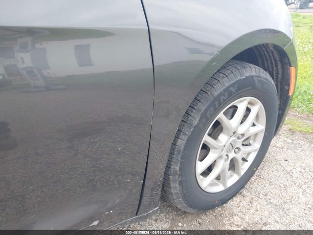 45175524 :رقم المزاد ، 2C4RC1CG1MR568508 vin ، 2021 Chrysler Voyager Lx مزاد بيع