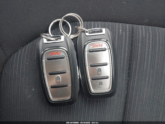 Продаж на аукціоні авто 2021 Chrysler Voyager Lx, vin: 2C4RC1CG3MR568509, номер лоту: 45175569