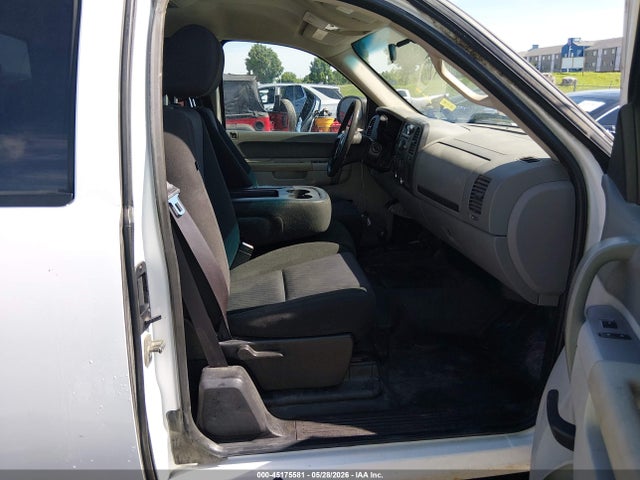 Продаж на аукціоні авто 2010 Chevrolet Silverado 1500 Work Truck, vin: 1GCSKPE38AZ143046, номер лоту: 45175581