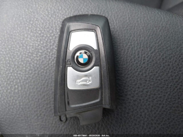 2014 Bmw 328i მანქანა იყიდება აუქციონზე, vin: WBA3A5C50EP602018, აუქციონის ნომერი: 45175641