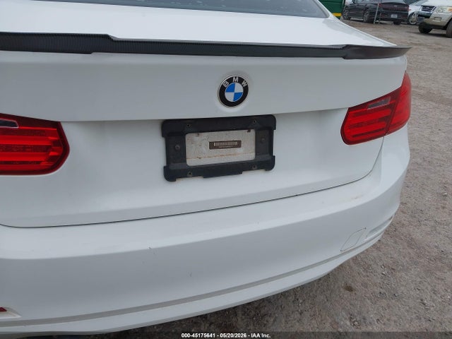 2014 Bmw 328i მანქანა იყიდება აუქციონზე, vin: WBA3A5C50EP602018, აუქციონის ნომერი: 45175641