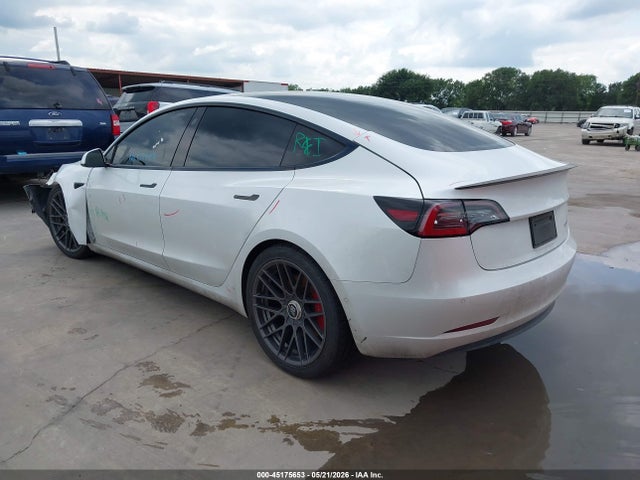 45175653 :رقم المزاد ، 5YJ3E1EC6NF259866 vin ، 2022 Tesla Model 3 Performance Dual Motor All-wheel Drive مزاد بيع