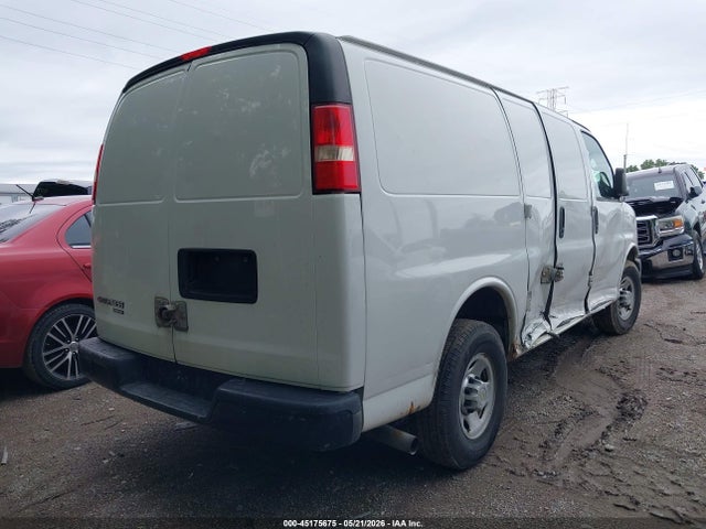 45175675 :رقم المزاد ، 1GCWGFBA7C1174774 vin ، 2012 Chevrolet Express 2500 Work Van مزاد بيع
