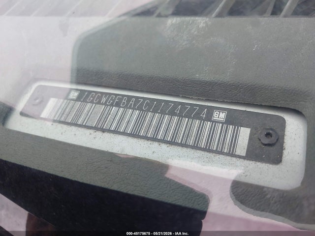 45175675 :رقم المزاد ، 1GCWGFBA7C1174774 vin ، 2012 Chevrolet Express 2500 Work Van مزاد بيع