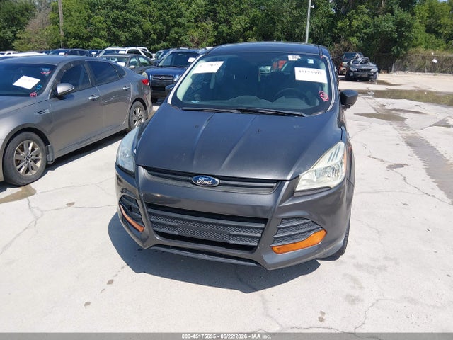 45175695 :رقم المزاد ، 1FMCU0F7XFUC33581 vin ، 2015 Ford Escape S مزاد بيع
