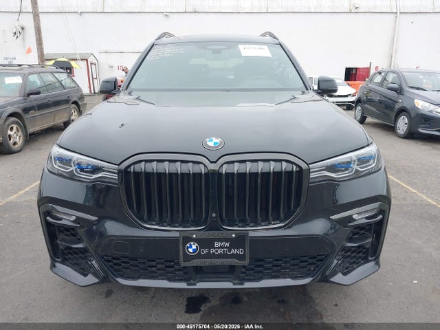 45175704 :رقم المزاد ، 5UXCX6C0XM9D74321 vin ، 2021 Bmw X7 M50i مزاد بيع