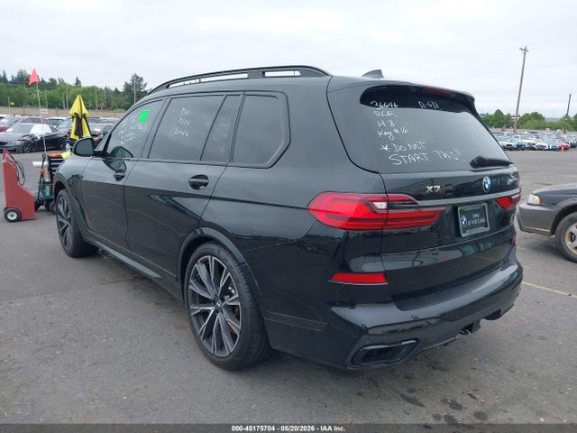 45175704 :رقم المزاد ، 5UXCX6C0XM9D74321 vin ، 2021 Bmw X7 M50i مزاد بيع
