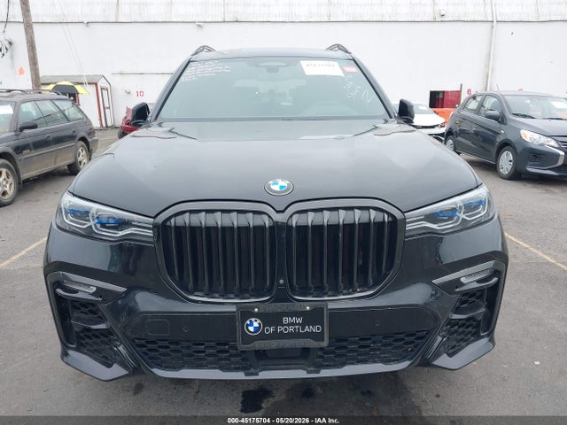 45175704 :رقم المزاد ، 5UXCX6C0XM9D74321 vin ، 2021 Bmw X7 M50i مزاد بيع
