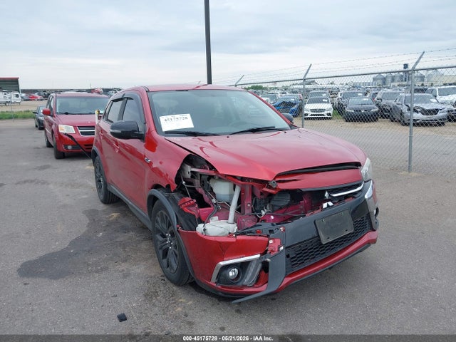 JA4AP3AU0JU008123 Mitsubishi Outlander Sport 2.0 Le