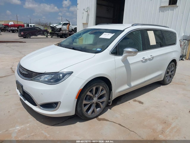 Продаж на аукціоні авто 2017 Chrysler Pacifica Limited, vin: 2C4RC1GG2HR635522, номер лоту: 45175772