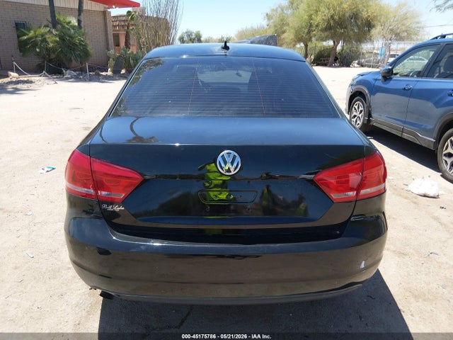 1VWAT7A35FC111760 Volkswagen Passat 1.8t Limited Edition