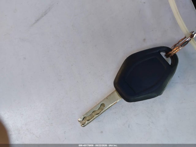 2002 Bmw 325i მანქანა იყიდება აუქციონზე, vin: WBAET37402NG71178, აუქციონის ნომერი: 45175809