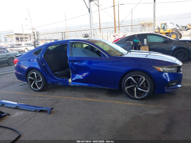 2018 Honda Accord Sport 2.0t მანქანა იყიდება აუქციონზე, vin: 1HGCV2F37JA020772, აუქციონის ნომერი: 45175815
