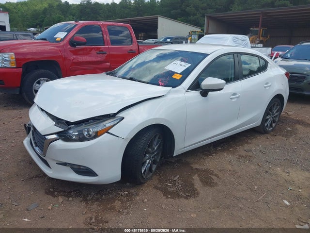 45175839 :رقم المزاد ، 3MZBN1V37JM168880 vin ، 2018 Mazda Mazda3 Touring مزاد بيع