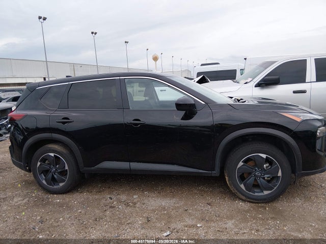 JN8BT3BA1SW010323 Nissan Rogue Sv Fwd