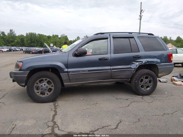 2002 Jeep Grand Cherokee Laredo მანქანა იყიდება აუქციონზე, vin: 1J4GW48S42C293326, აუქციონის ნომერი: 45175950