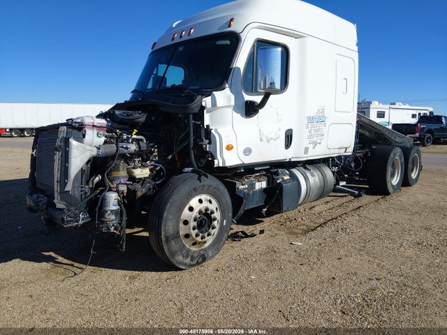 45175986 :رقم المزاد ، 3AKJGLDVXLDLG7561 vin ، 2020 Freightliner Cascadia 125 مزاد بيع