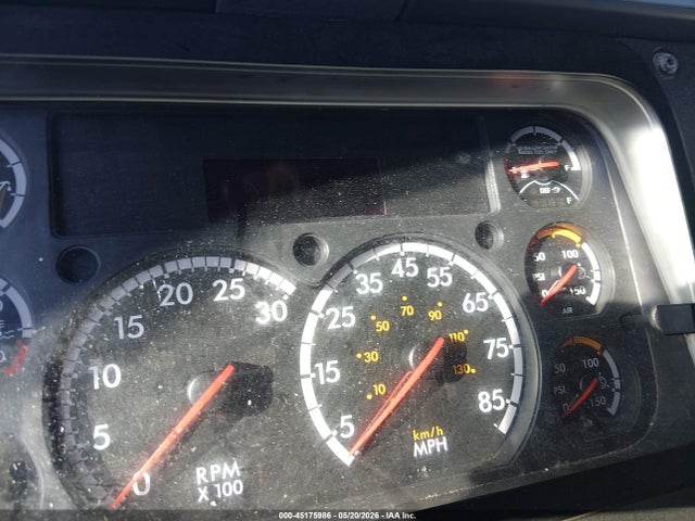 45175986 :رقم المزاد ، 3AKJGLDVXLDLG7561 vin ، 2020 Freightliner Cascadia 125 مزاد بيع
