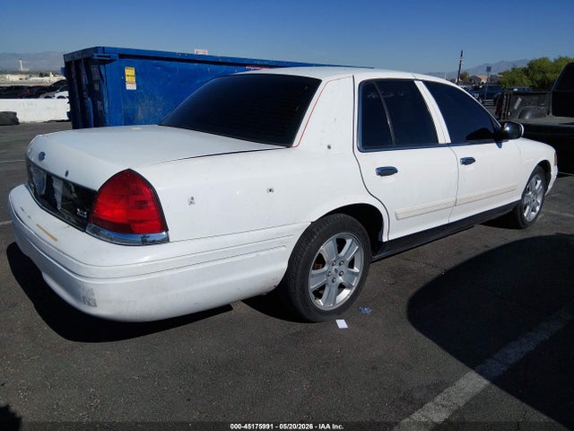 2011 Ford Crown Victoria Lx მანქანა იყიდება აუქციონზე, vin: 2FABP7EV1BX127108, აუქციონის ნომერი: 45175991