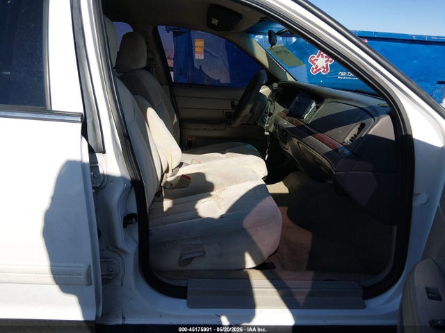 2011 Ford Crown Victoria Lx მანქანა იყიდება აუქციონზე, vin: 2FABP7EV1BX127108, აუქციონის ნომერი: 45175991