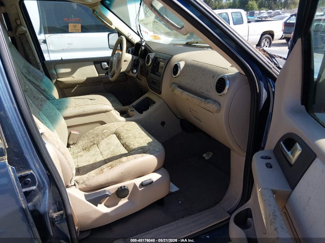 Продаж на аукціоні авто 2003 Ford Expedition Eddie Bauer, vin: 1FMFU18L03LB67802, номер лоту: 45176048