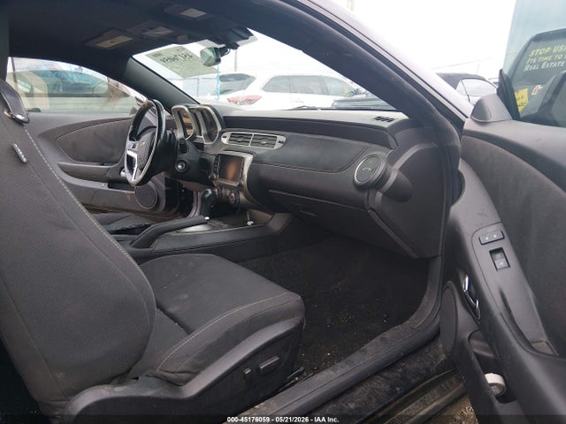 45176059 :رقم المزاد ، 2G1FB1E38E9138730 vin ، 2014 Chevrolet Camaro 1lt مزاد بيع