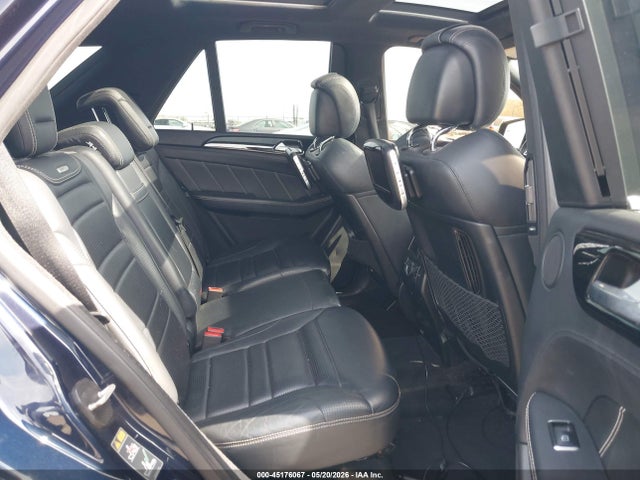 Mercedes-Benz Ml 63 Amg 4matic 2015 4JGDA7EB2FA474807 Image 8