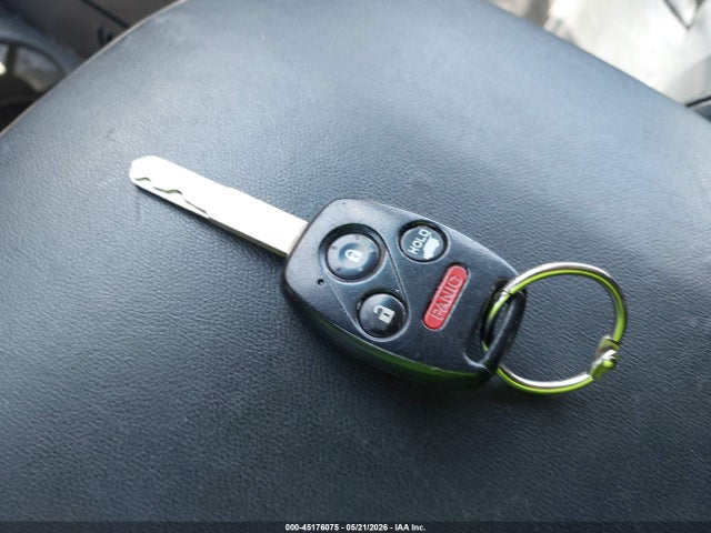45176075 :رقم المزاد ، 5FNYF4H96FB026916 vin ، 2015 Honda Pilot Touring مزاد بيع