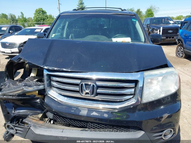 45176075 :رقم المزاد ، 5FNYF4H96FB026916 vin ، 2015 Honda Pilot Touring مزاد بيع