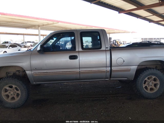 Продаж на аукціоні авто 2000 Chevrolet Silverado 1500 Ls, vin: 1GCEK19T1YE365885, номер лоту: 45176080