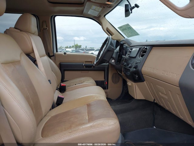 45176096 :رقم المزاد ، 1FT8W3BT2BEA99503 vin ، 2011 Ford F-350 Lariat مزاد بيع
