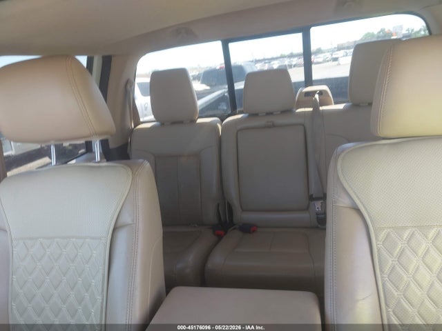 45176096 :رقم المزاد ، 1FT8W3BT2BEA99503 vin ، 2011 Ford F-350 Lariat مزاد بيع