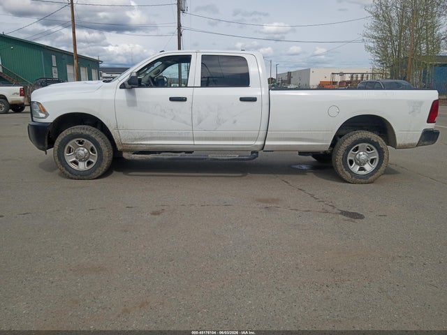 3C6TR5HTXJG147459 RAM 2500 Tradesman 4x4 8&#039; Box