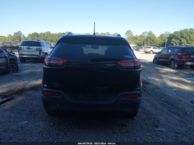 45176105 :رقم المزاد ، 1C4PJLCB7JD551949 vin ، 2018 Jeep Cherokee Latitude Fwd مزاد بيع